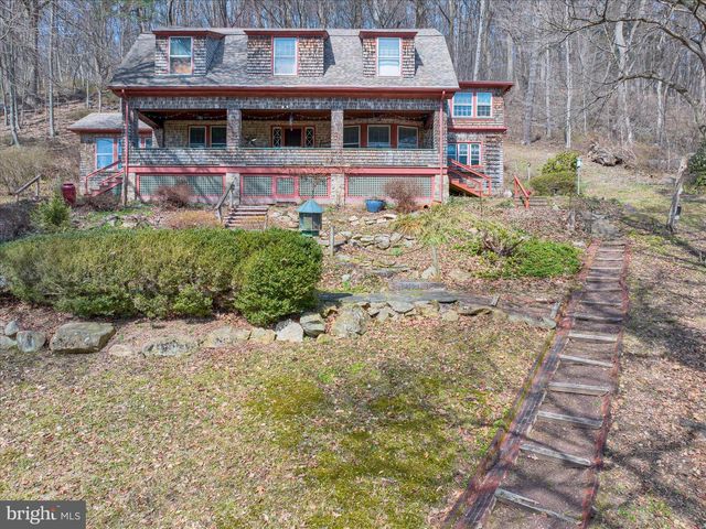 900 FRIEDENSBURG RD, Reading, PA 19606