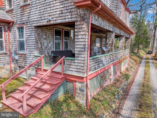 900 FRIEDENSBURG RD, Reading, PA 19606