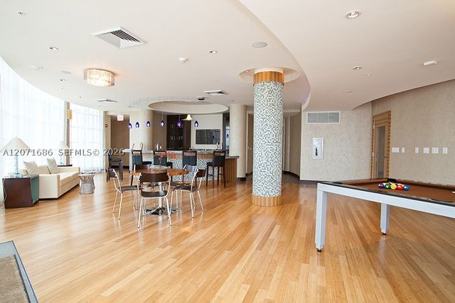 244 Biscayne Blvd 3903, Miami, FL 33132