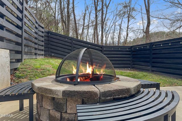 2814 Seth Road, Pigeon Forge, TN 37863