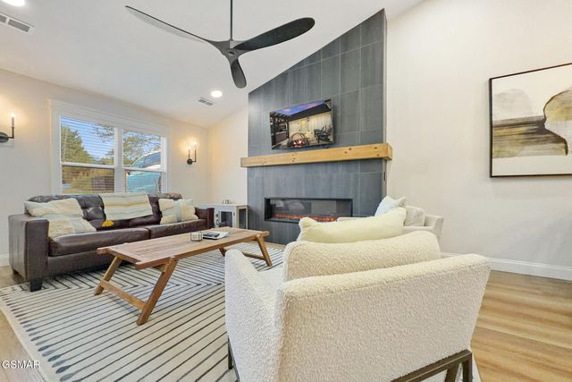 2814 Seth Road, Pigeon Forge, TN 37863