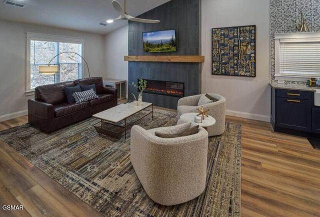 2814 Seth Road, Pigeon Forge, TN 37863