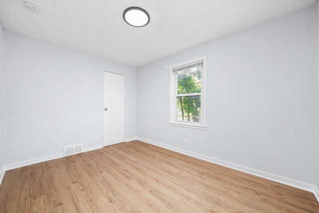 420 Prospect Boulevard 1-N, Elgin, IL 60120