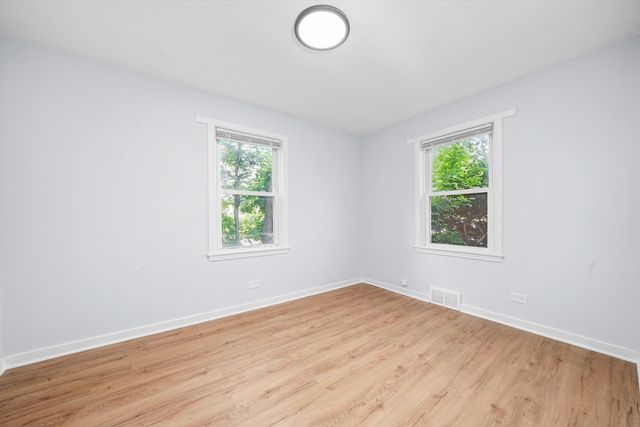 420 Prospect Boulevard 1-N, Elgin, IL 60120