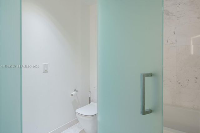 851 NE 1st Ave 4406, Miami, FL 33132