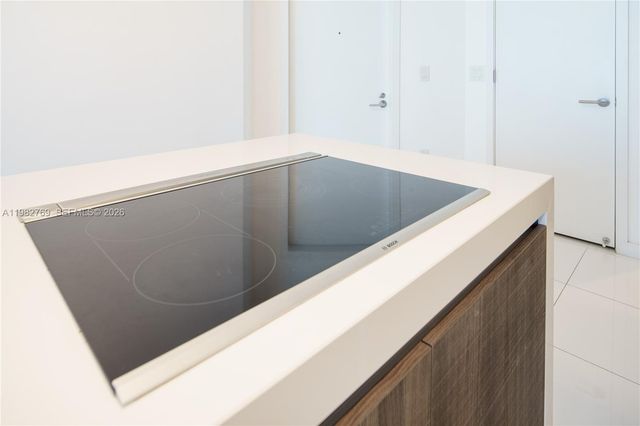 851 NE 1st Ave 4406, Miami, FL 33132