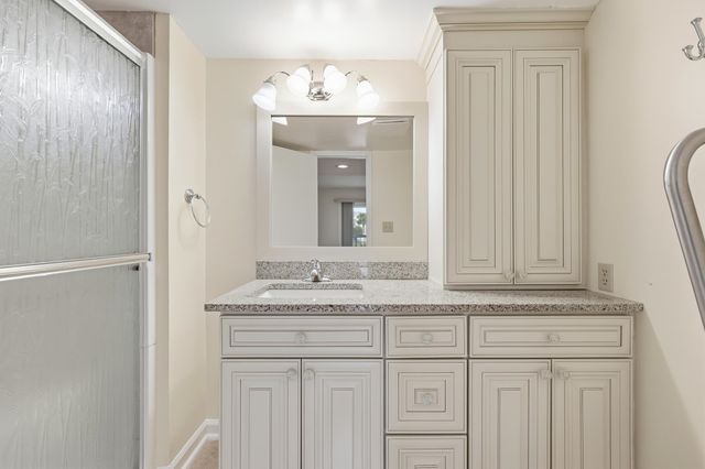 311 69th Ave N Apt 102, Myrtle Beach, SC 29572