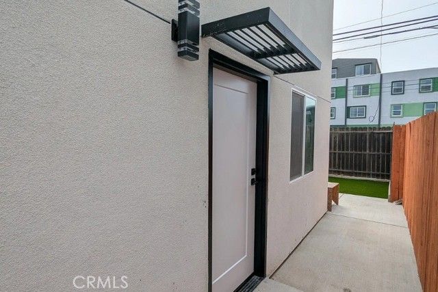 8309 Barnsley Avenue, Los Angeles, CA 90045