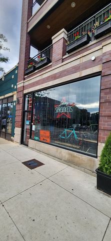 5434 N Clark Street, Chicago, IL 60640