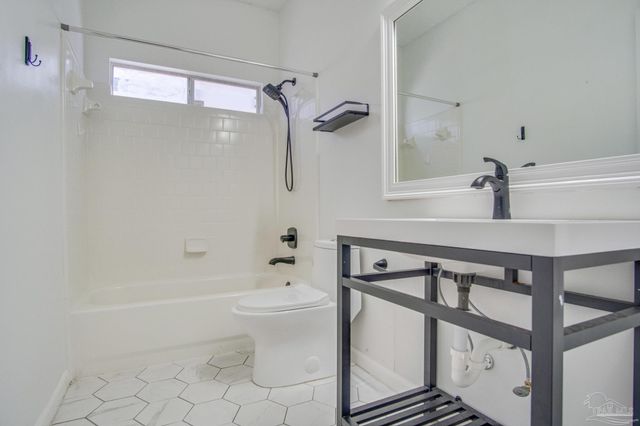 1200 Jasper St, Cantonment, FL 32533