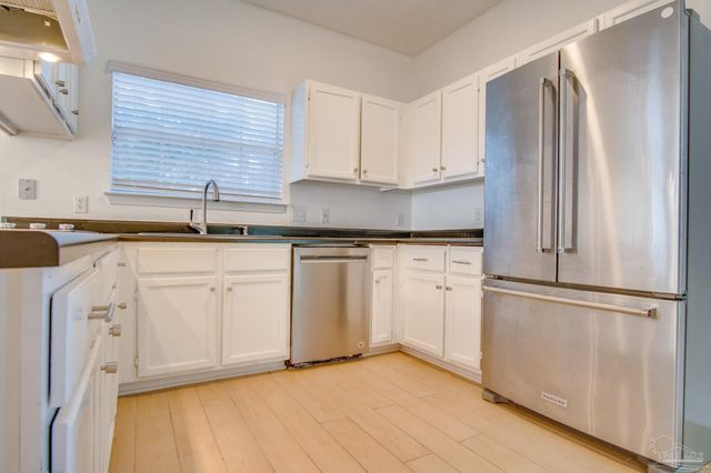 1200 Jasper St, Cantonment, FL 32533