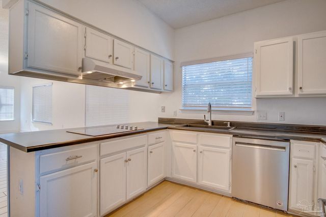 1200 Jasper St, Cantonment, FL 32533