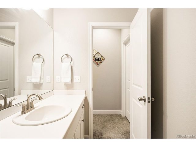 157 Sugar Beet Cir, Longmont, CO 80501
