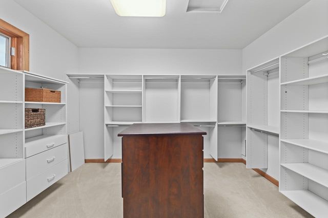 W226N3551 Wethersfield ROAD, Pewaukee, WI 53072