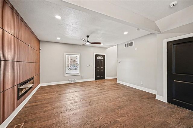 4435 Troost Avenue, Kansas City, MO 64110