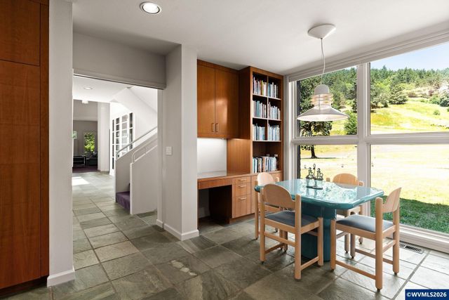 6365 NW Burgundy Dr, Corvallis, OR 97330