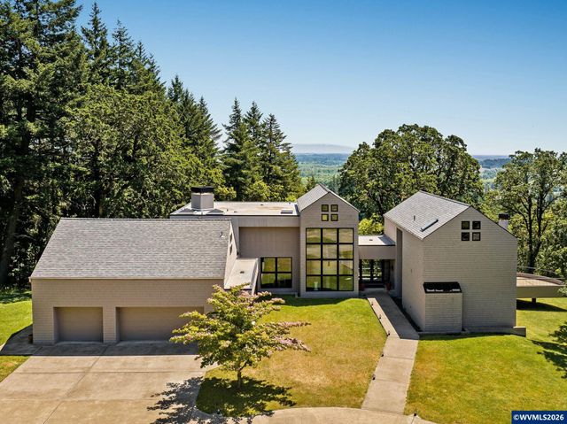 6365 NW Burgundy Dr, Corvallis, OR 97330