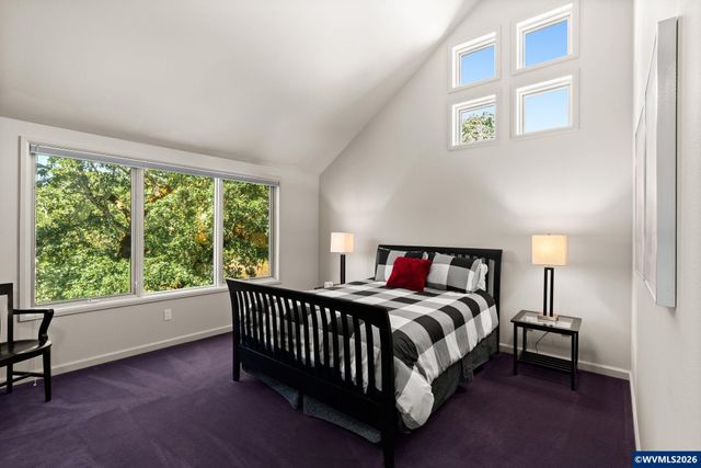 6365 NW Burgundy Dr, Corvallis, OR 97330