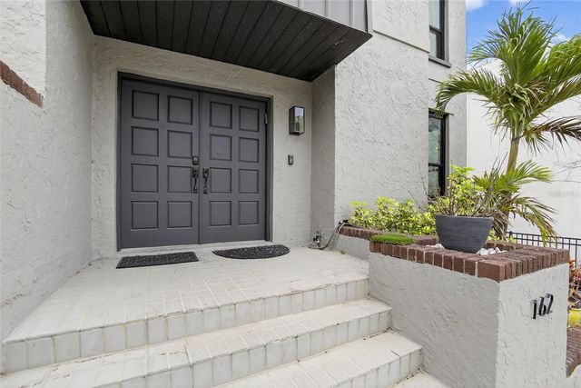 162 E DAVIS BOULEVARD, Tampa, FL 33606