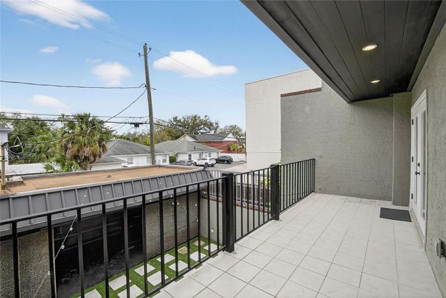 162 E DAVIS BOULEVARD, Tampa, FL 33606