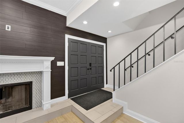 162 E DAVIS BOULEVARD, Tampa, FL 33606