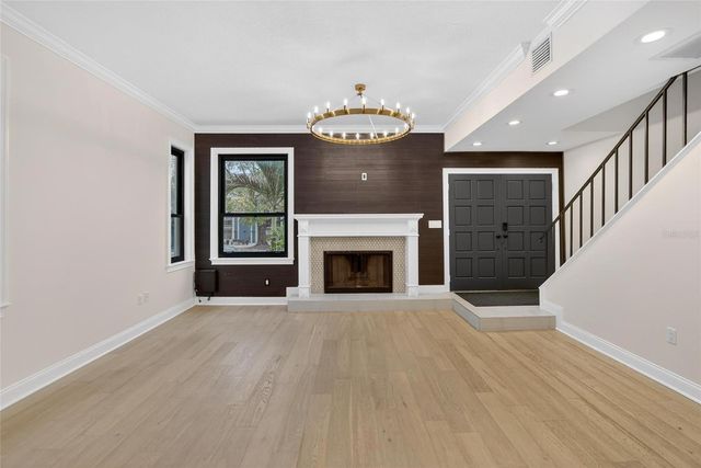 162 E DAVIS BOULEVARD, Tampa, FL 33606