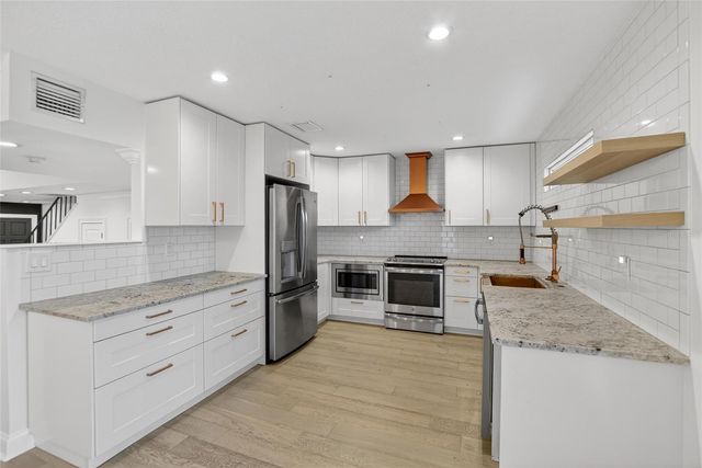 162 E DAVIS BOULEVARD, Tampa, FL 33606