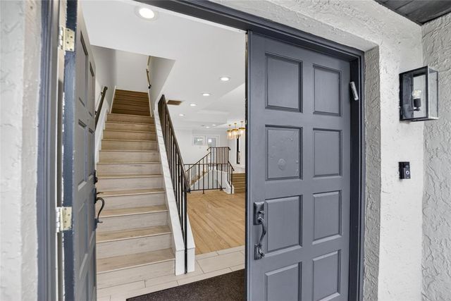 162 E DAVIS BOULEVARD, Tampa, FL 33606