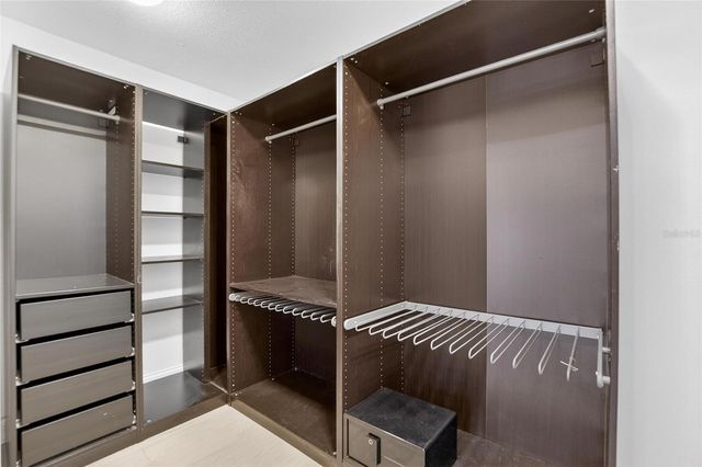 162 E DAVIS BOULEVARD, Tampa, FL 33606