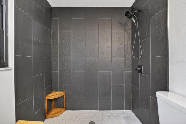 162 E DAVIS BOULEVARD, Tampa, FL 33606