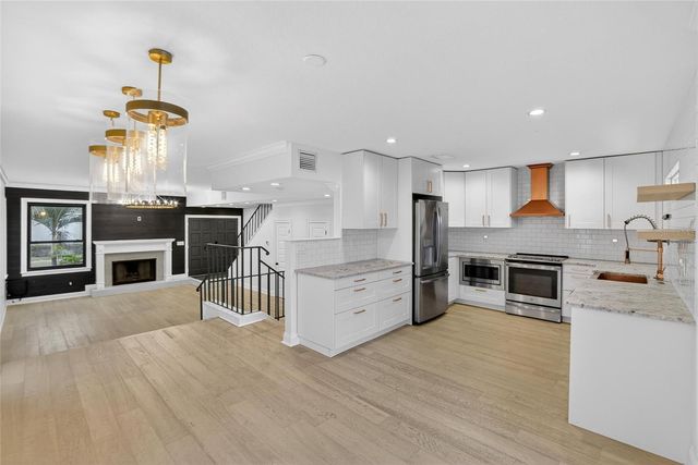 162 E DAVIS BOULEVARD, Tampa, FL 33606