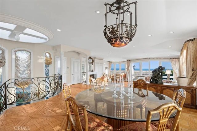 1201 E Balboa Boulevard, Newport Beach, CA 92661