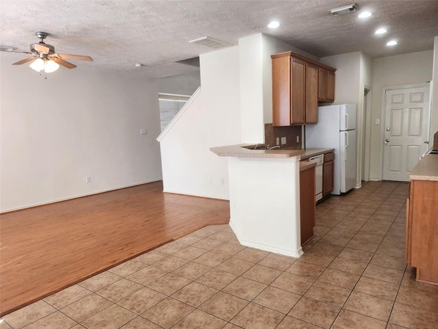 11509 Hackmatack Way, Houston, TX 77066