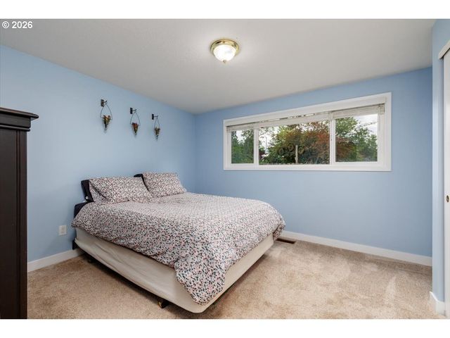 13260 Sw EVERGREEN St, Beaverton, OR 97005