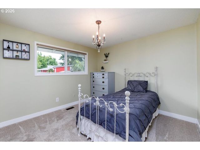 13260 Sw EVERGREEN St, Beaverton, OR 97005
