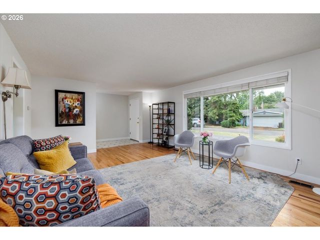 13260 Sw EVERGREEN St, Beaverton, OR 97005