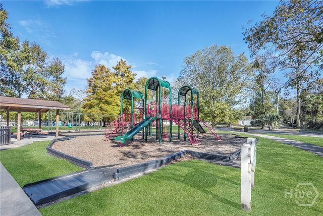 406 E 63rd Street, Savannah, GA 31405