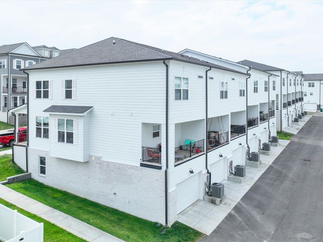 720 Fordham Dr, Brentwood, TN 37027