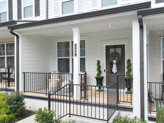 720 Fordham Dr, Brentwood, TN 37027