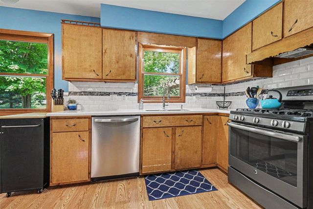 7741 Old Channel Trail, Montague, MI 49437