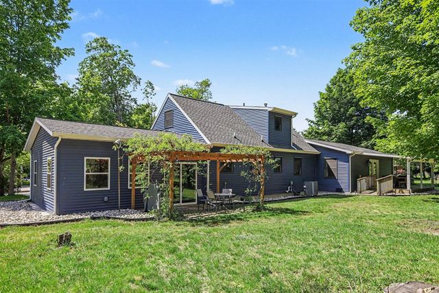 7741 Old Channel Trail, Montague, MI 49437