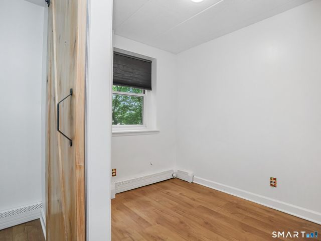27 Northill Street 2J, Stamford, CT 06907