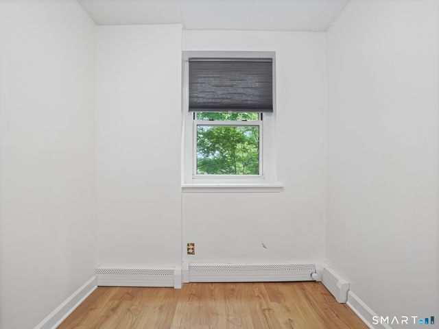 27 Northill Street 2J, Stamford, CT 06907