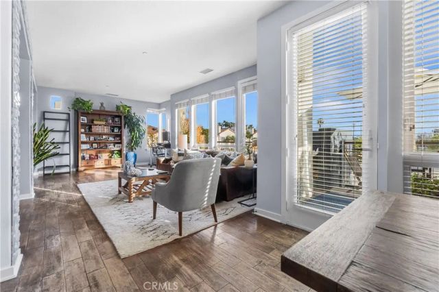 5410 149th Pl 11, Hawthorne, CA 90250