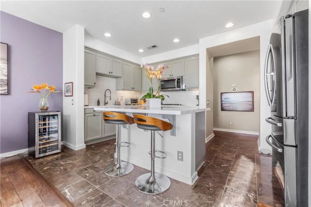 5410 149th Pl 11, Hawthorne, CA 90250