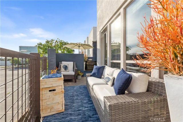 5410 149th Pl 11, Hawthorne, CA 90250