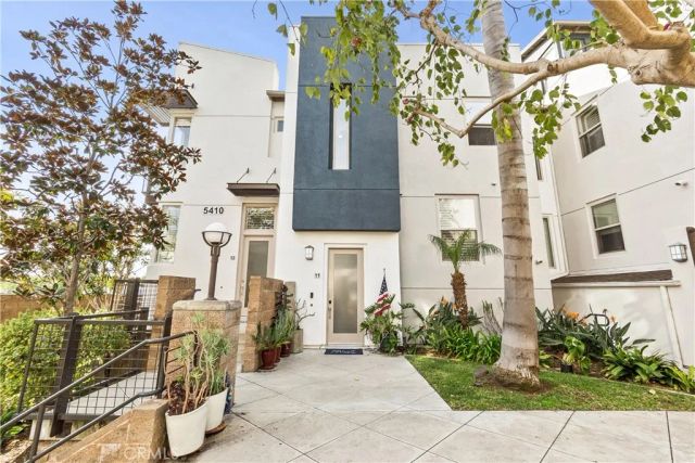 5410 149th Pl 11, Hawthorne, CA 90250