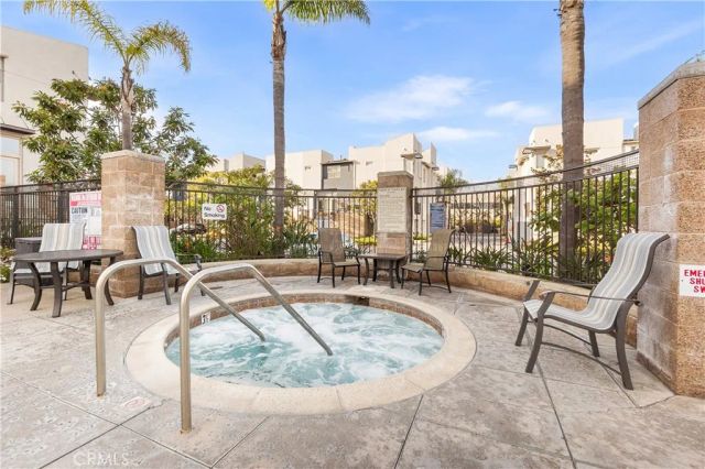 5410 149th Pl 11, Hawthorne, CA 90250