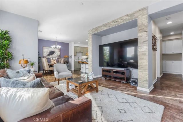 5410 149th Pl 11, Hawthorne, CA 90250