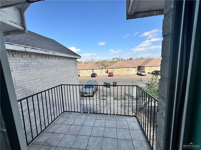 1804 Oasis Avenue 308, Mission, TX 78572